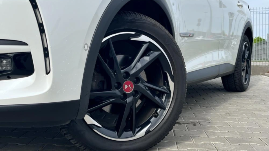 DS DS7 DS 7 2.0 BlueHDi Performance Line + aut