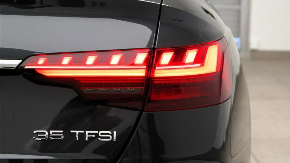 AUDI A4 A4 35 TFSI mHEV Advanced S tronic