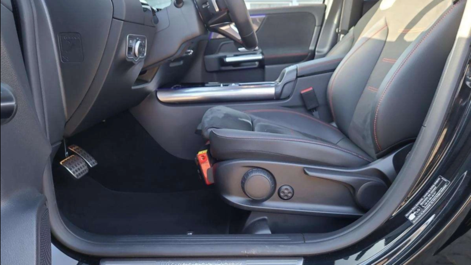 MERCEDES-BENZ GLA GLA 200 Style