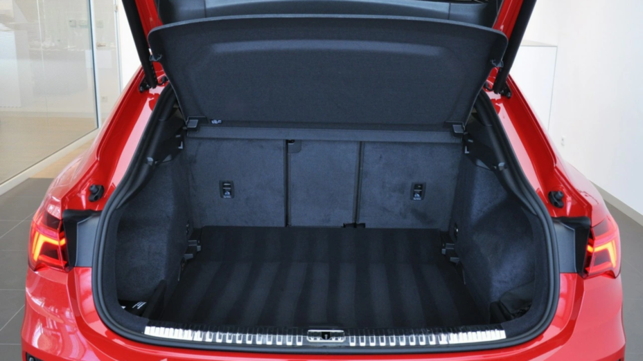 AUDI Q3 Q3 40 TDI Quattro S-Line S tronic