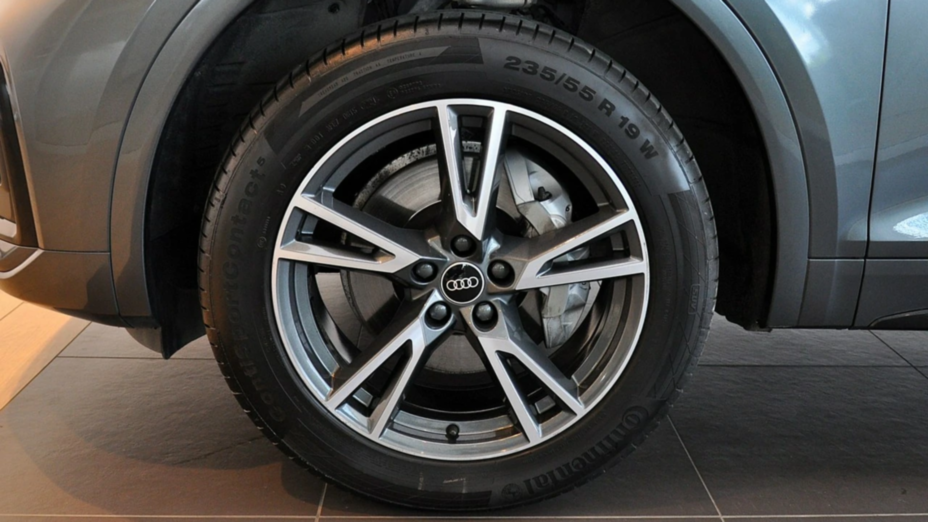 AUDI Q5 Q5 45 TFSI mHEV Quattro S Line S tronic
