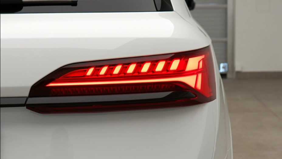 AUDI Q7 Q7 45 TDI mHEV Quattro S Line Tiptr.
