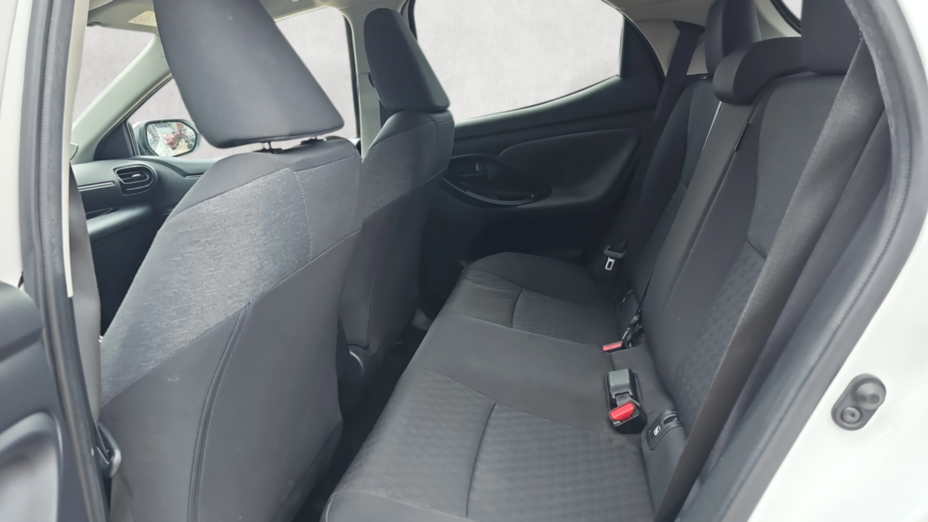 TOYOTA Yaris Yaris Hybrid 1.5 Comfort