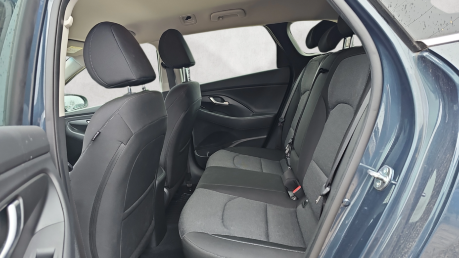 HYUNDAI i30 i30 1.5 T-GDI 48V Smart