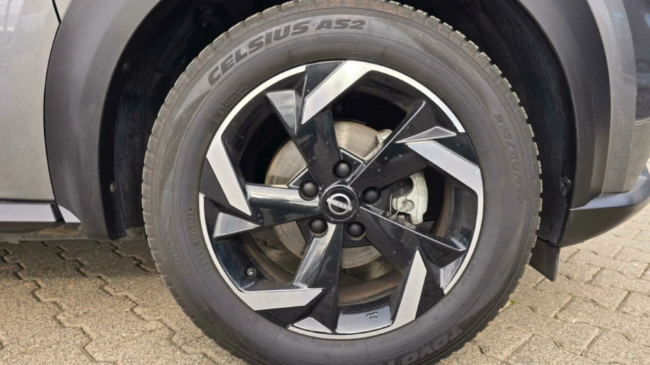 NISSAN Juke Juke 1.6 Hybrid N-Connecta AMT