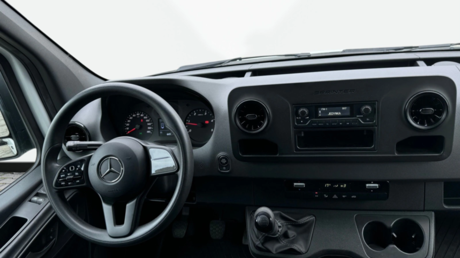 MERCEDES-BENZ Sprinter Sprinter 315 CDI 907.633 9m3