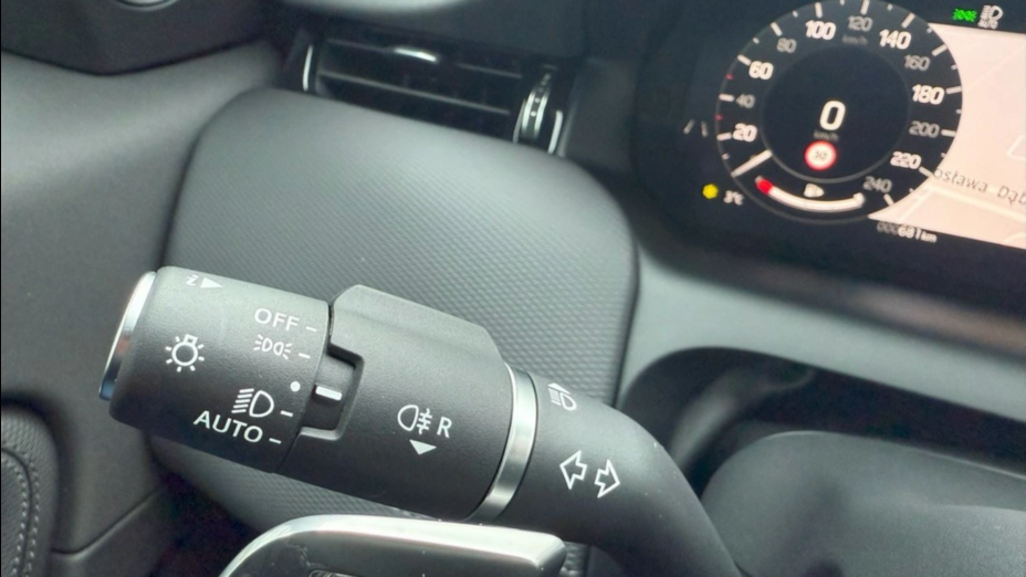 LAND ROVER Discovery Sport Discovery Sport 2.0 D165 mHEV Dynamic SE aut