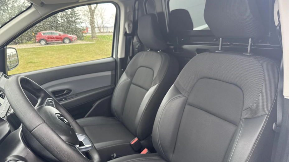 RENAULT Express Van Express Van 1.3 TCe Extra