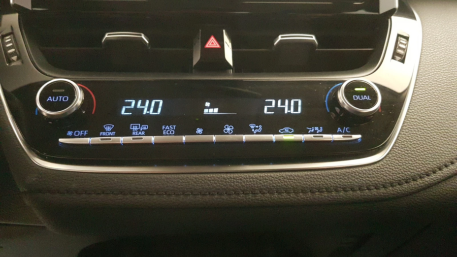 TOYOTA Corolla Corolla 1.8 Hybrid GPF Active