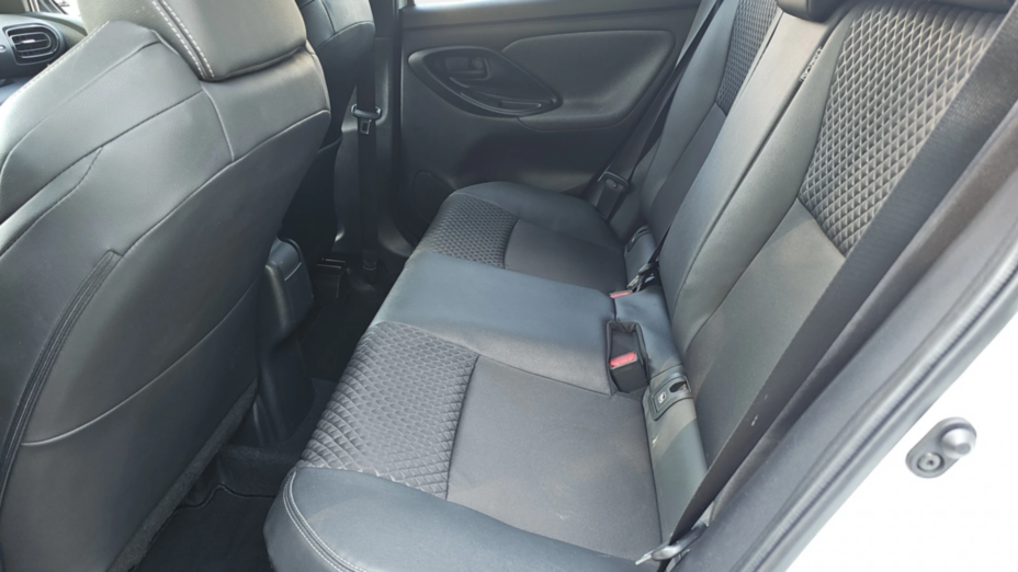 TOYOTA Yaris Yaris Hybrid 1.5 Selection Style