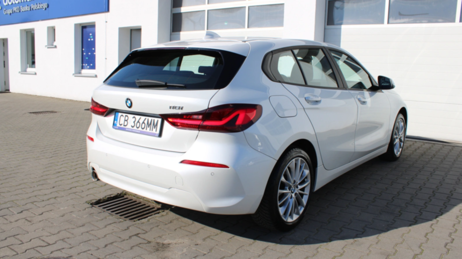 BMW Seria 1 118i Advantage aut