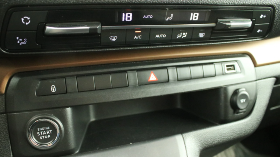 TOYOTA Proace Verso Proace Verso 2.0 D4-D Long Family Aut.