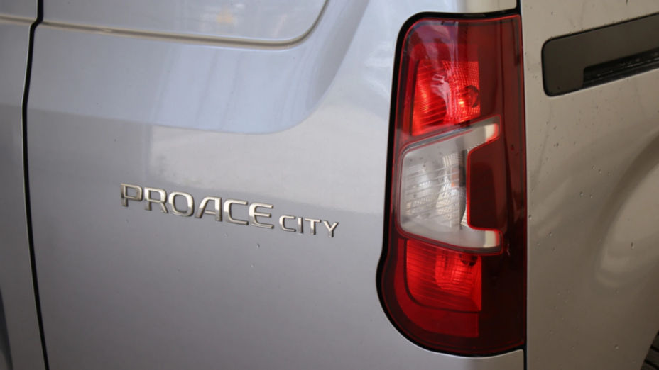 TOYOTA Proace City Proace City 1.2 D-4T Standard 2,3t Active Aut.