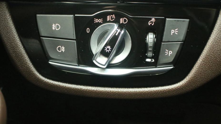 BMW Seria 5 520d xDrive mHEV Luxury Line aut
