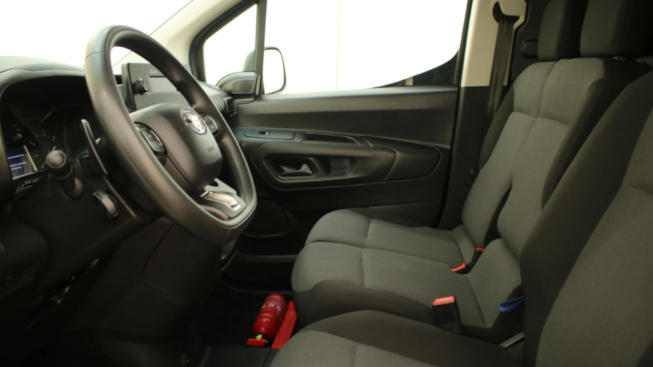 TOYOTA Proace City Proace City 1.2 D-4T Standard 2,3t Active Aut.