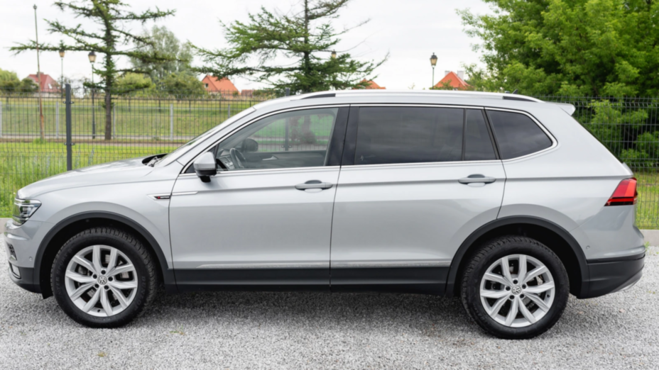 VOLKSWAGEN Tiguan Tiguan Allspace 2.0 TDI 4Mot. SCR Comfortline DSG 7os.