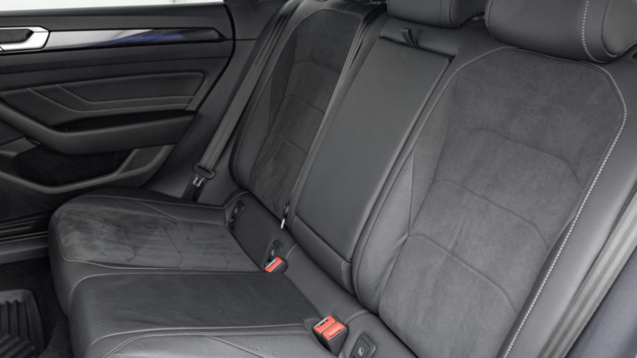 VOLKSWAGEN Arteon Arteon 2.0 TDI R-Line DSG