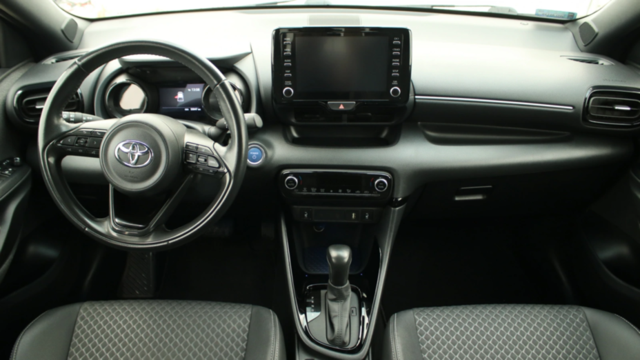 TOYOTA Yaris Yaris Hybrid 1.5 Selection Style