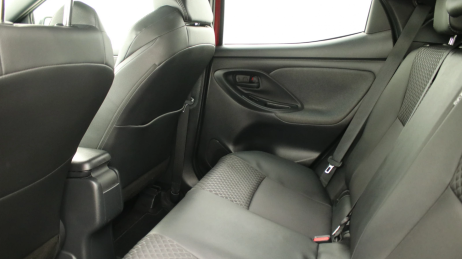 TOYOTA Yaris Yaris Hybrid 1.5 Selection Style