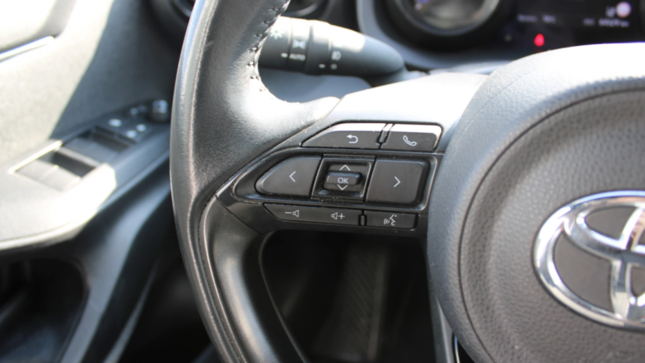 TOYOTA Yaris Yaris Hybrid 1.5 Selection Style