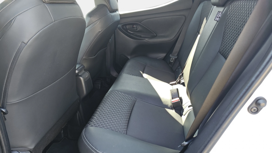TOYOTA Yaris Yaris Hybrid 1.5 Selection Style