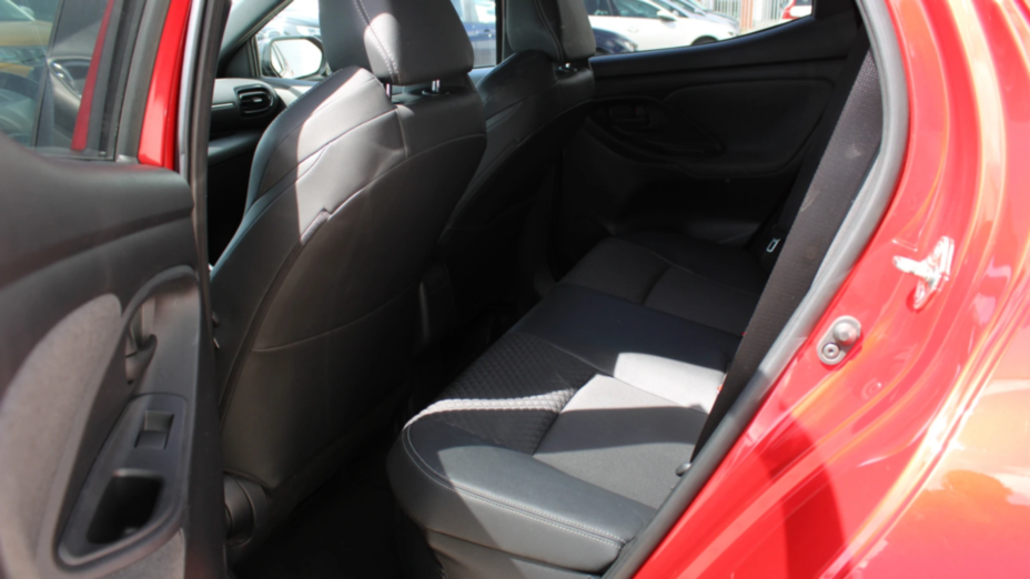 TOYOTA Yaris Yaris Hybrid 1.5 Selection Style