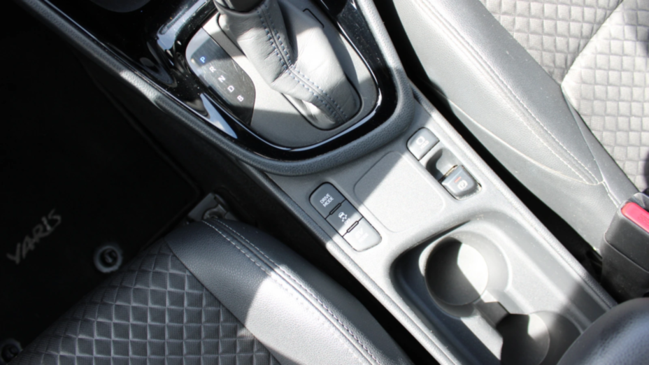 TOYOTA Yaris Yaris Hybrid 1.5 Selection Style