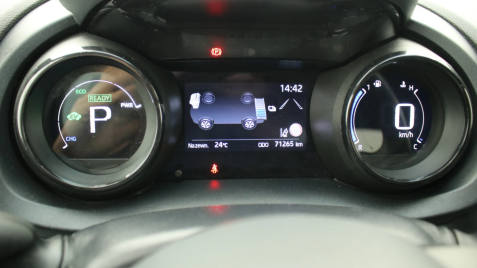 TOYOTA Yaris Yaris Hybrid 1.5 Selection Style