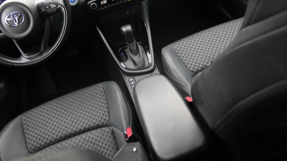 TOYOTA Yaris Yaris Hybrid 1.5 Selection Style