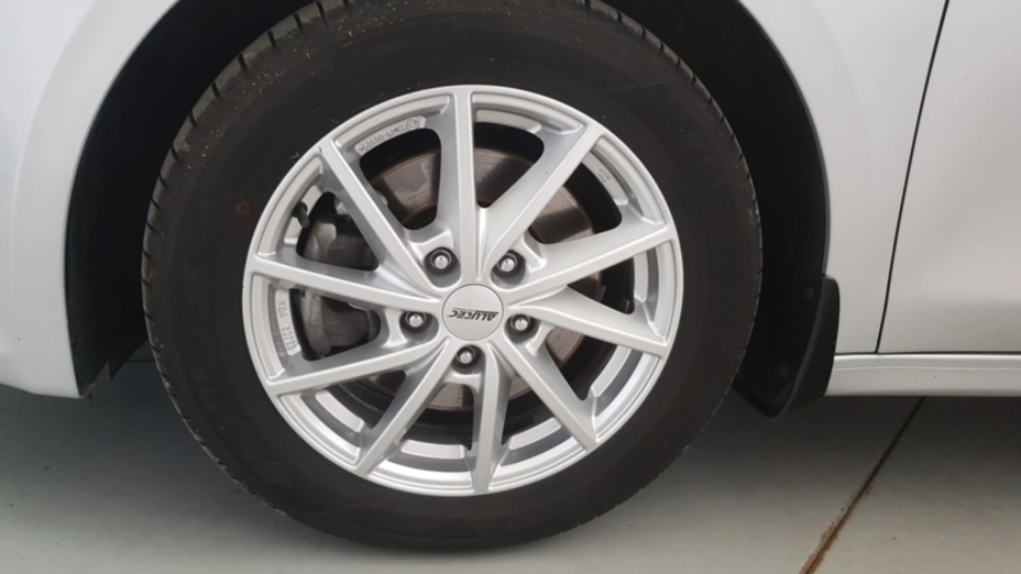 KIA Cee'd Ceed 1.0 T-GDI M