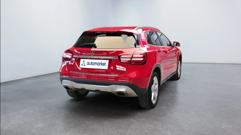 MERCEDES-BENZ GLA GLA 200 7G-DCT Urban