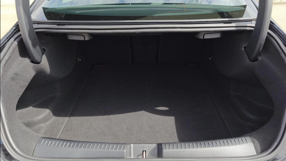 MERCEDES-BENZ CLA CLA 200 7G-DCT