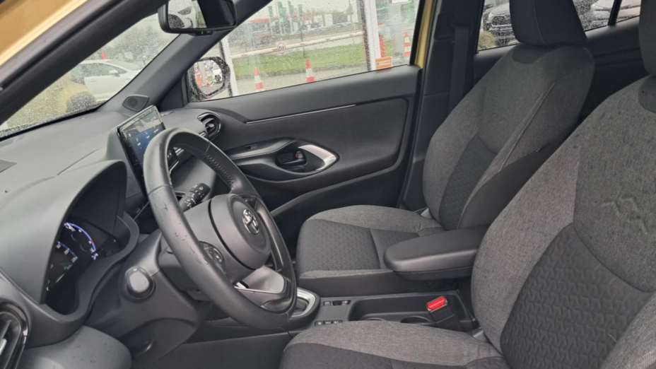 TOYOTA Yaris Cross Yaris Cross Hybrid 1.5 Comfort