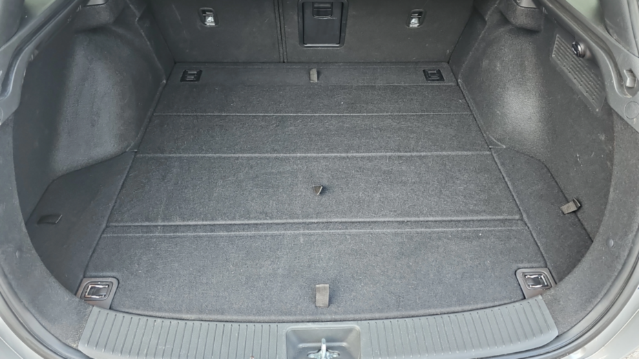 HYUNDAI i30 i30 1.5 T-GDI 48V Smart