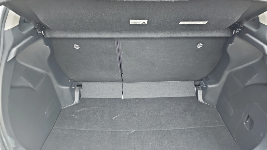 TOYOTA Yaris Yaris Hybrid 1.5 Comfort