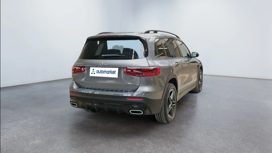 MERCEDES-BENZ GLB GLB 200 mHEV AMG Line 7G-DCT