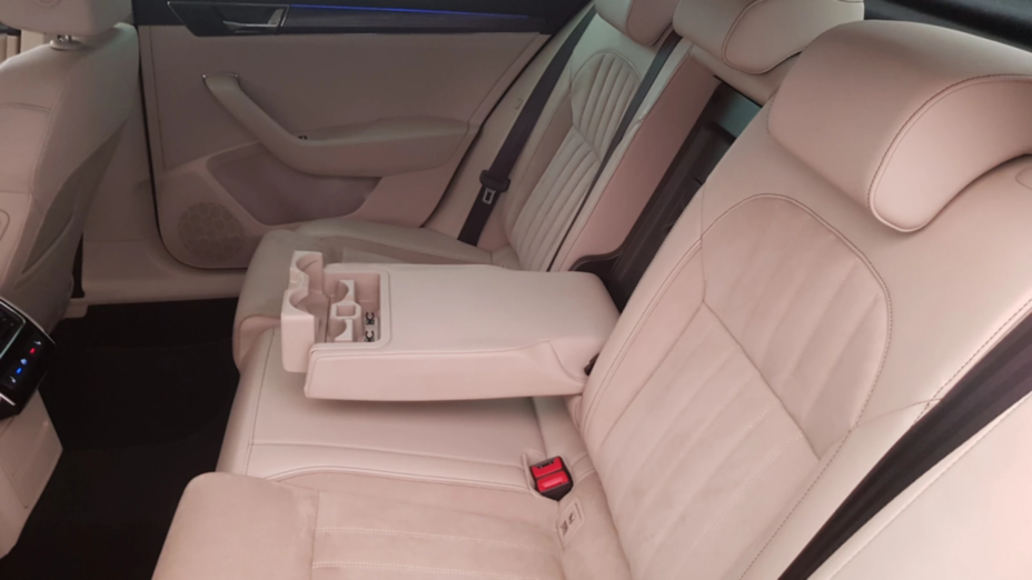 SKODA Superb Superb 2.0 TSI Style DSG