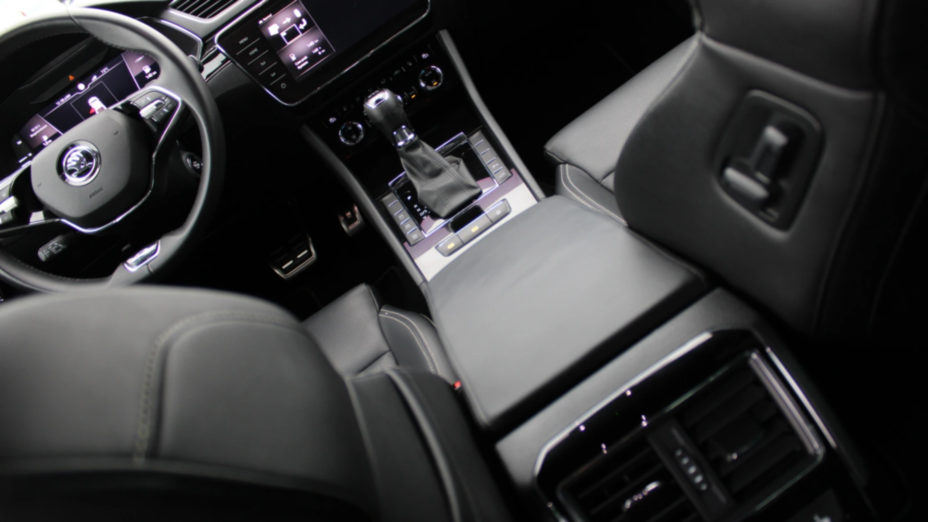 SKODA Superb Superb 2.0 TSI 4x4 L&K DSG