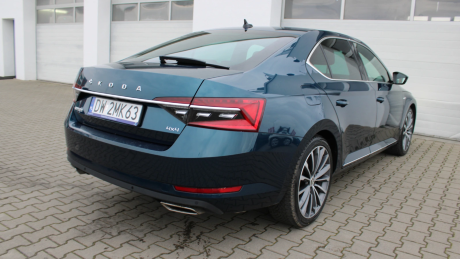 SKODA Superb Superb 2.0 TSI 4x4 L&K DSG