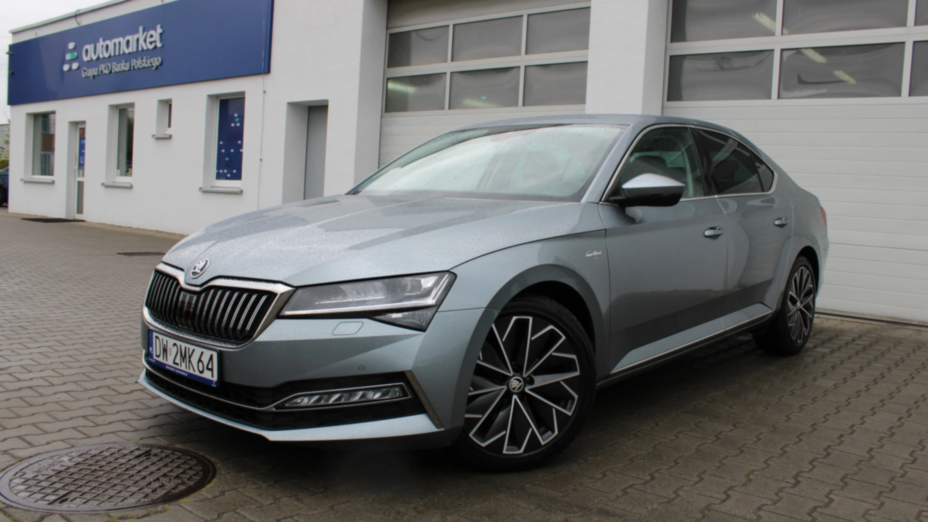 SKODA Superb Superb 2.0 TSI L&K DSG