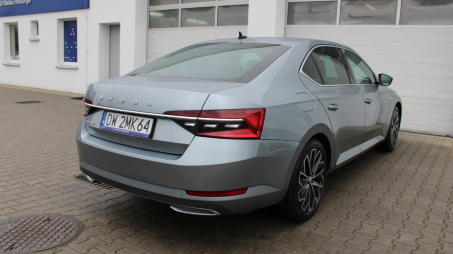 SKODA Superb Superb 2.0 TSI L&K DSG