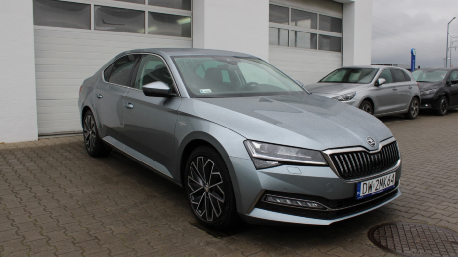 SKODA Superb Superb 2.0 TSI L&K DSG