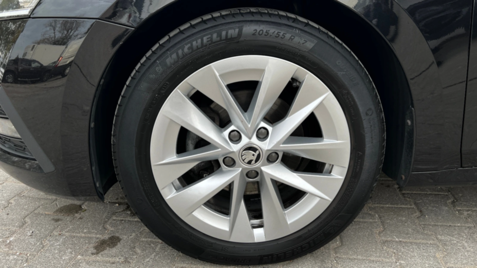 SKODA Octavia Octavia 1.5 TSI ACT Ambition