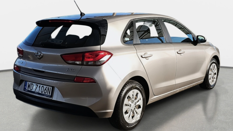 HYUNDAI i30 i30 1.4 Classic +