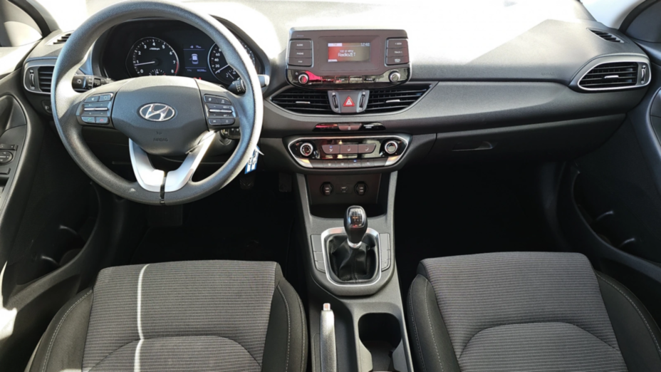 HYUNDAI i30 i30 1.4 Classic +