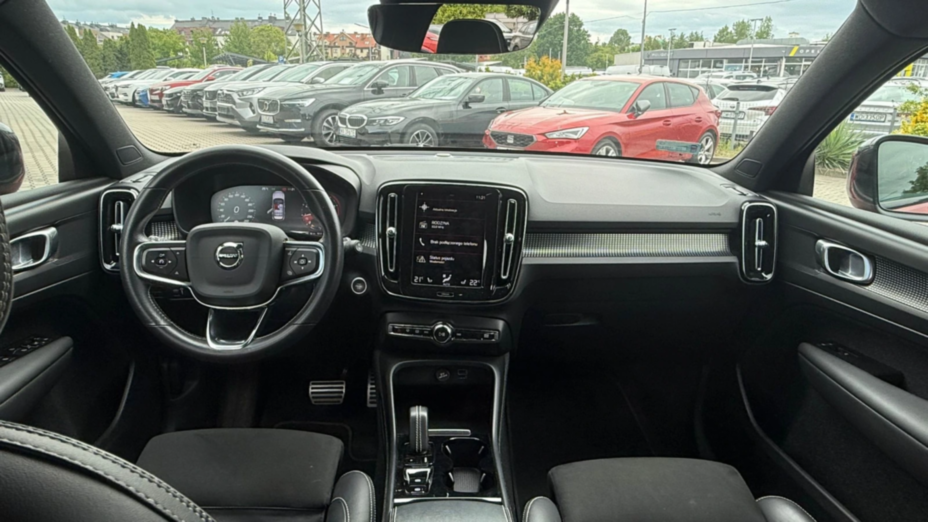 VOLVO XC40 XC40 T3 R-Design aut