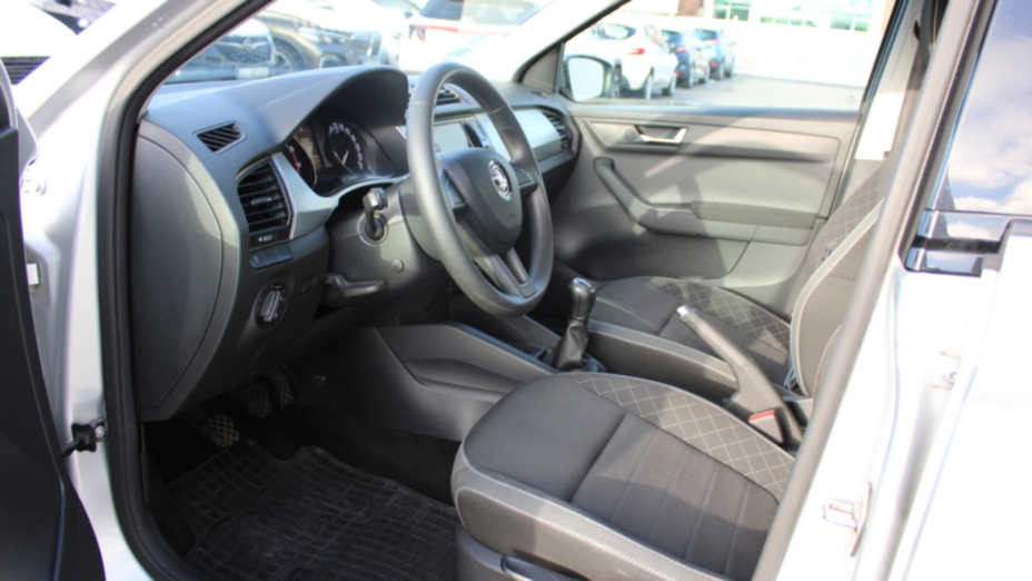 SKODA Fabia Fabia 1.0 TSI Ambition