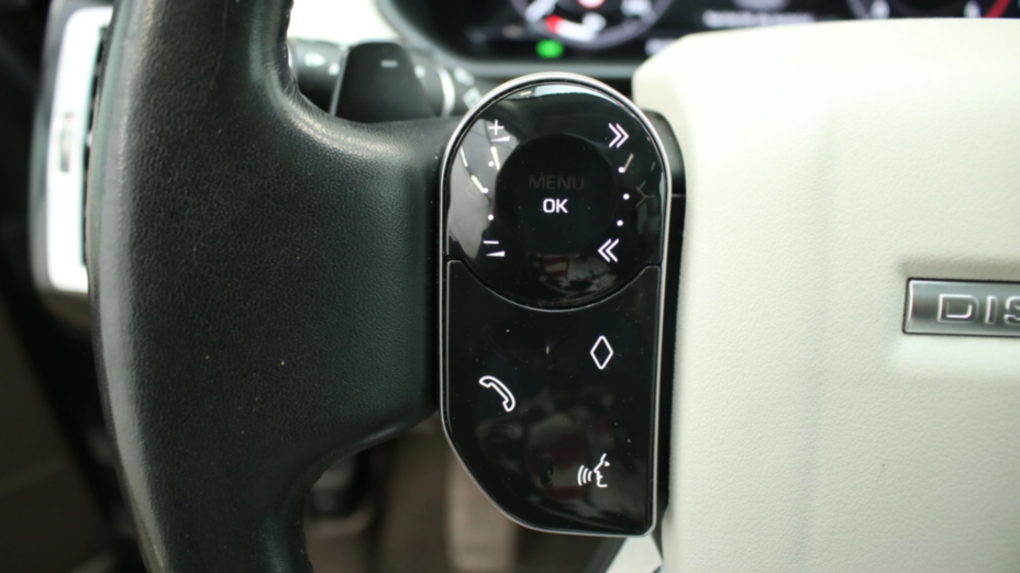 LAND ROVER Discovery Discovery V 3.0 SDV6 HSE