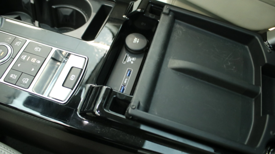 LAND ROVER Discovery Discovery V 3.0 SDV6 HSE