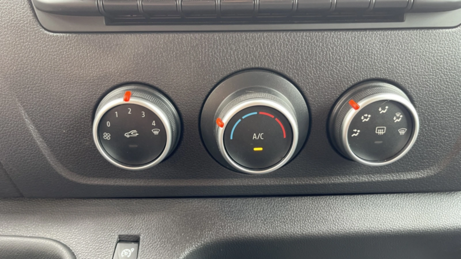 RENAULT Master Master dCi L2H2 Pack Clim